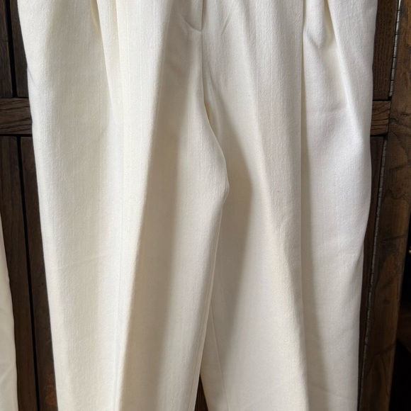 Burberry Off-White Ladies Trousers Size 6P Great Condition$29 - Picture 4 of 8